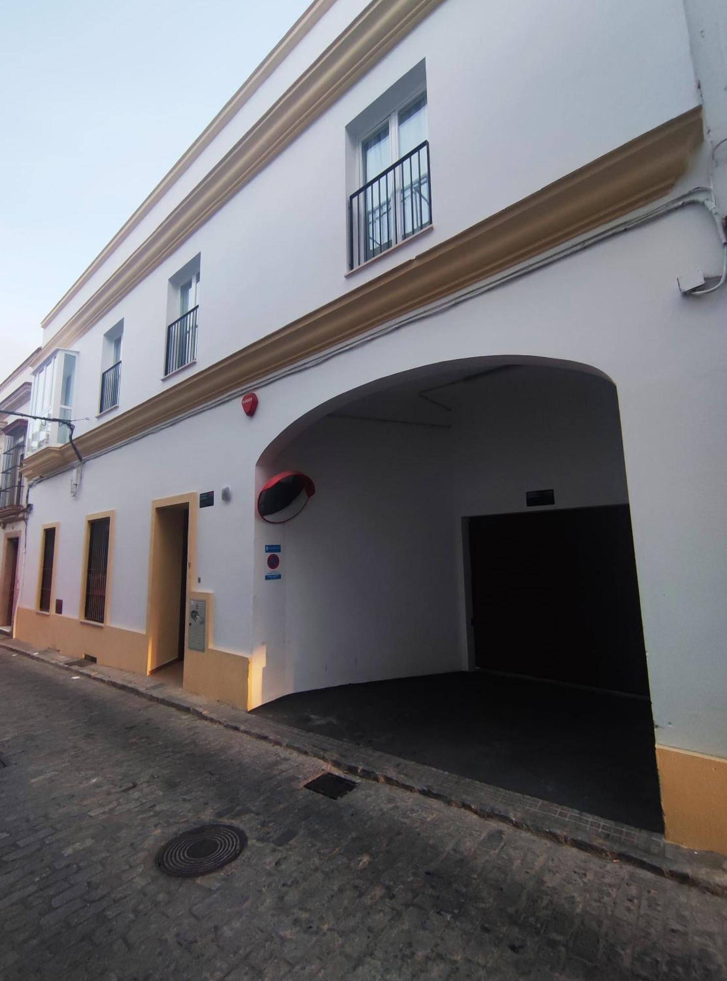 Sherry Suites III Apartamentos Parking Gratuito Херес де ла Фронтера Екстериор снимка